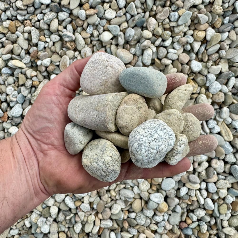 Round River Rock (1.5" Natural)