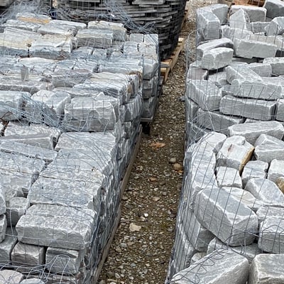 Tumbled Grey Cobblestone 4"x10" (#066)