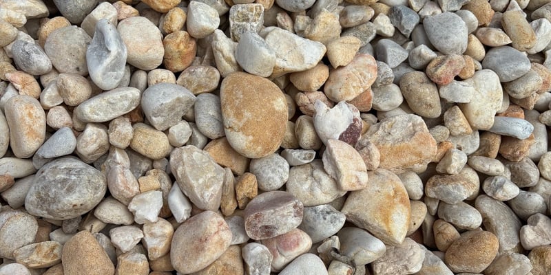 1" to 2" White Quartzite Gravel