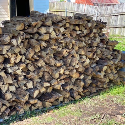 Red Oak Firewood Image