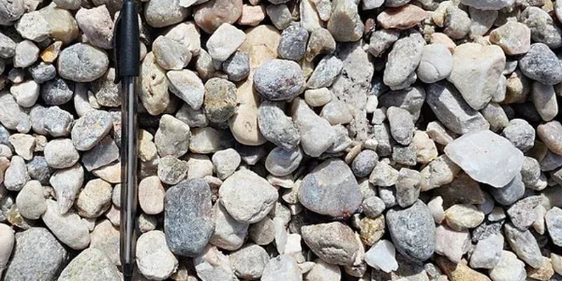 2x1" Coral Beach Pebble