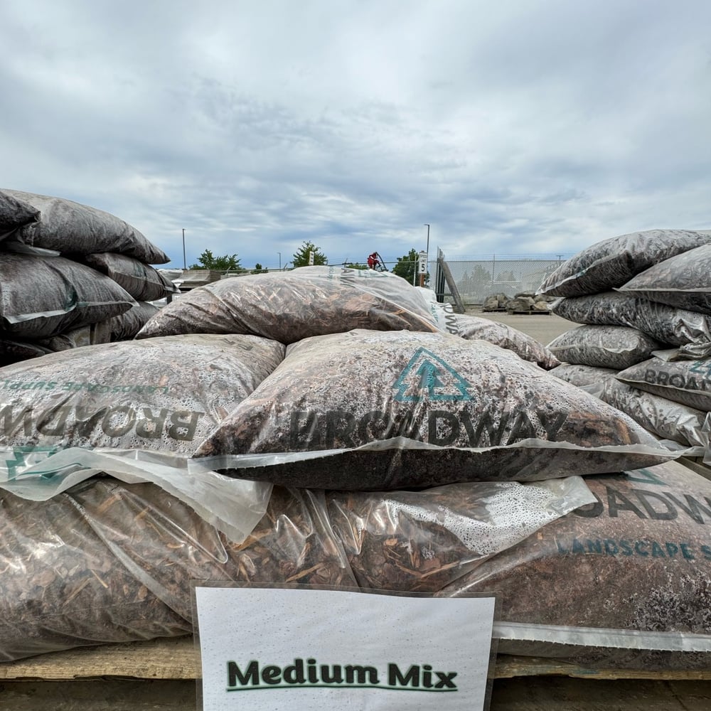 1.5 Cu Ft Bag Medium Mix Bark