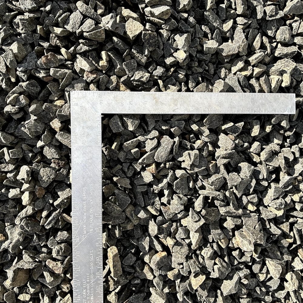1 1/2" Basalt Chips (Reardan)