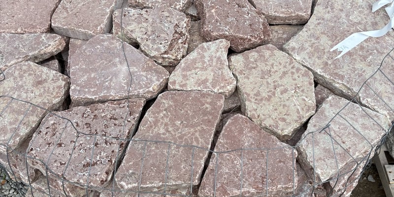 MARIDIAN RED GARDEN STEPPERS 1 1/2"