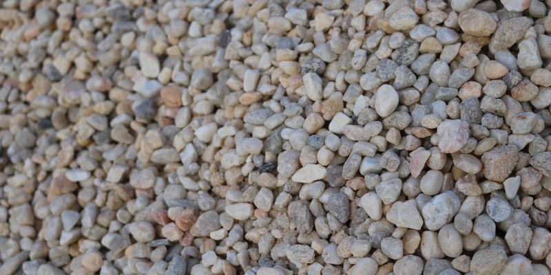 3/8" White Quartzite Gravel