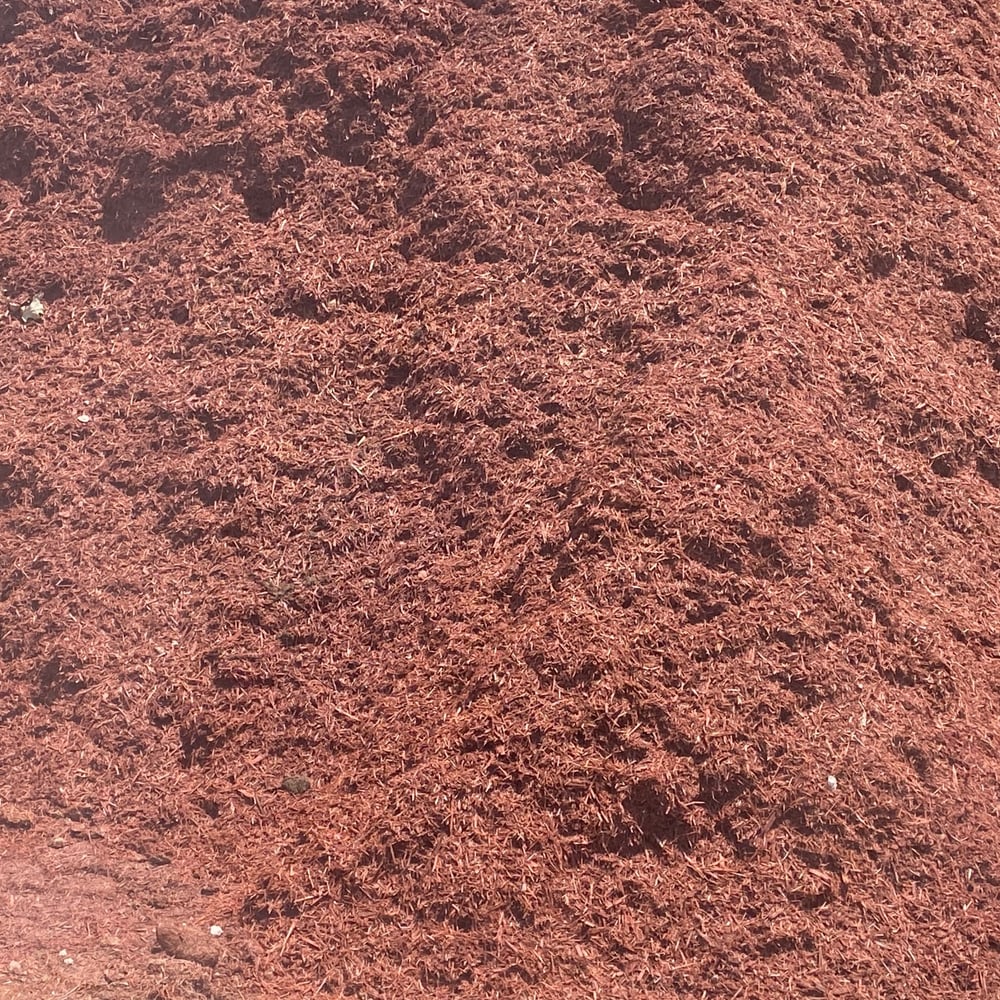 Red Hardwood Mulch - Dyed