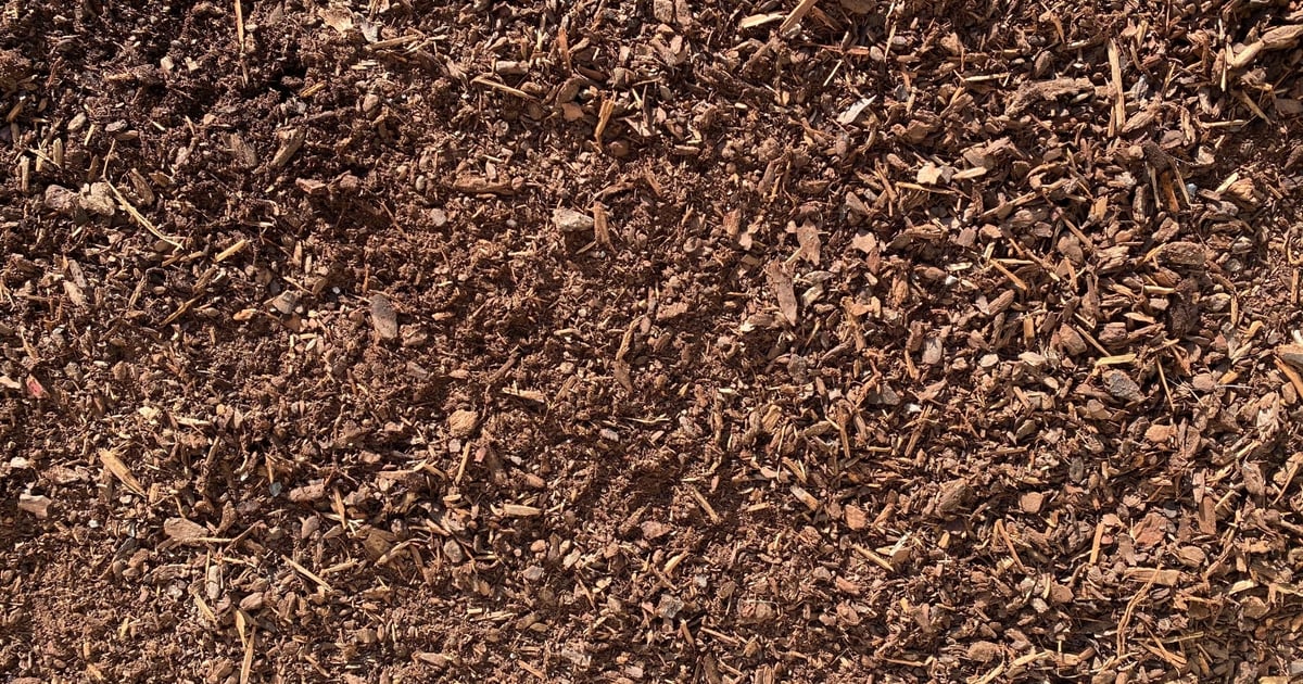 Missoula Soil Pep Delivery Bulk Mulch Material from Little Dumps