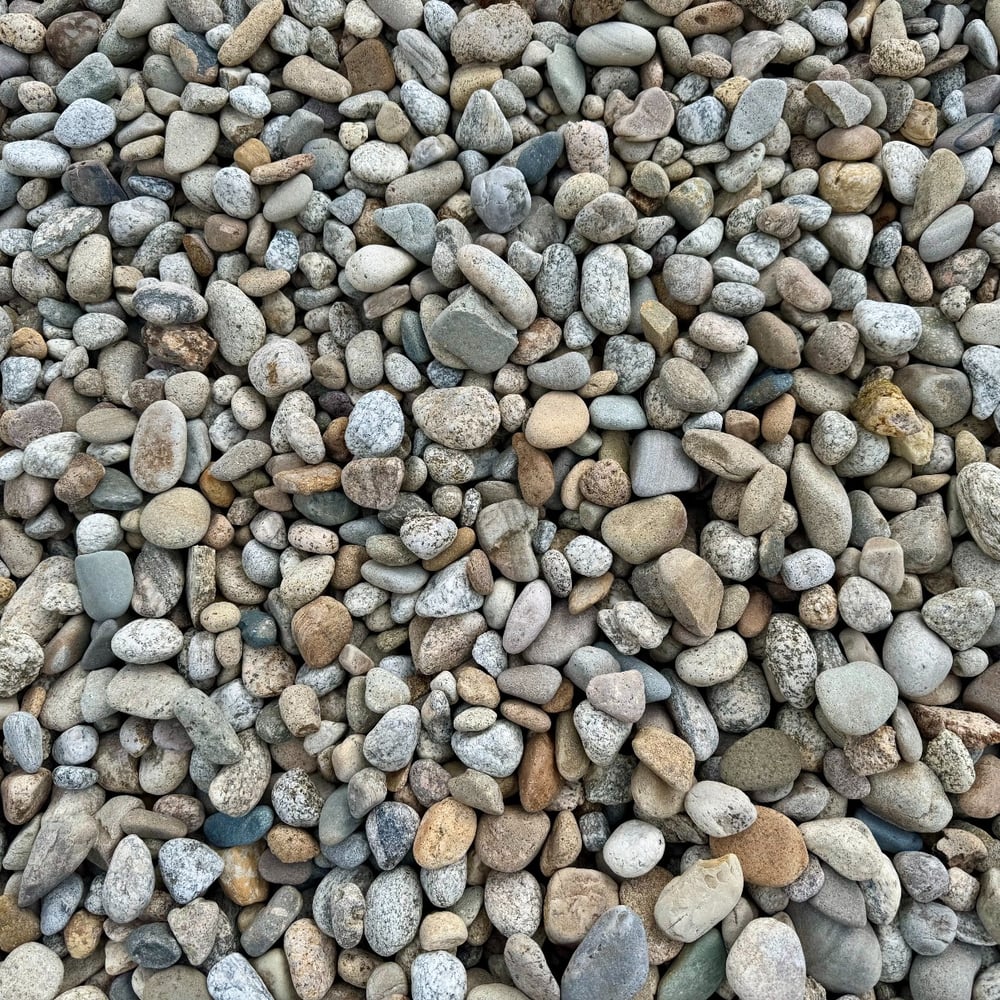 Round River Rock (1.5" Natural)