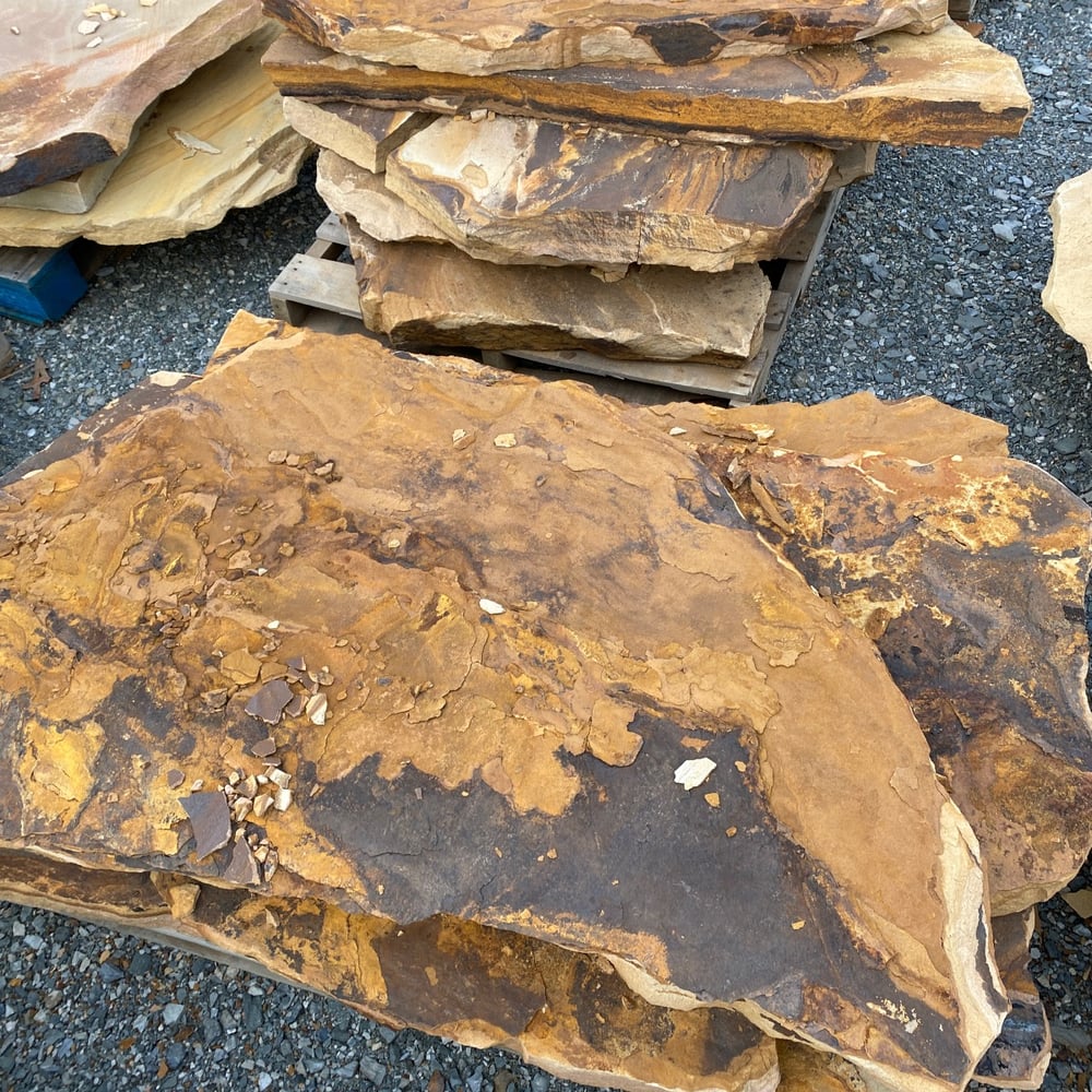 Flagstone - Brown Large Pieces (#27B)