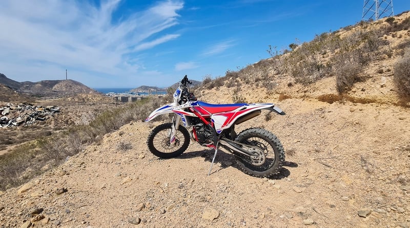 Beta XTRAINER 300