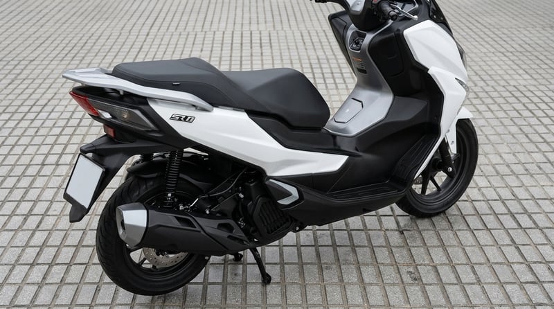 VOGE SR1 125