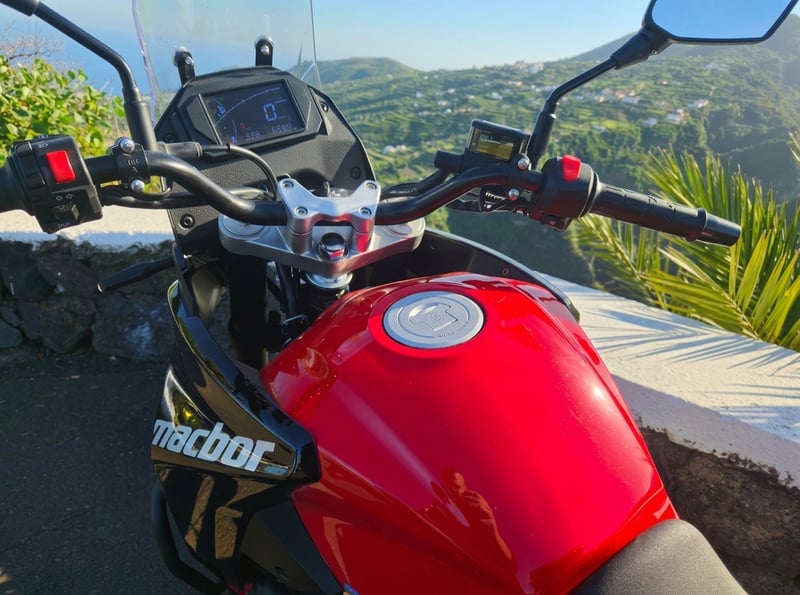 Macbor MONTANA XR1