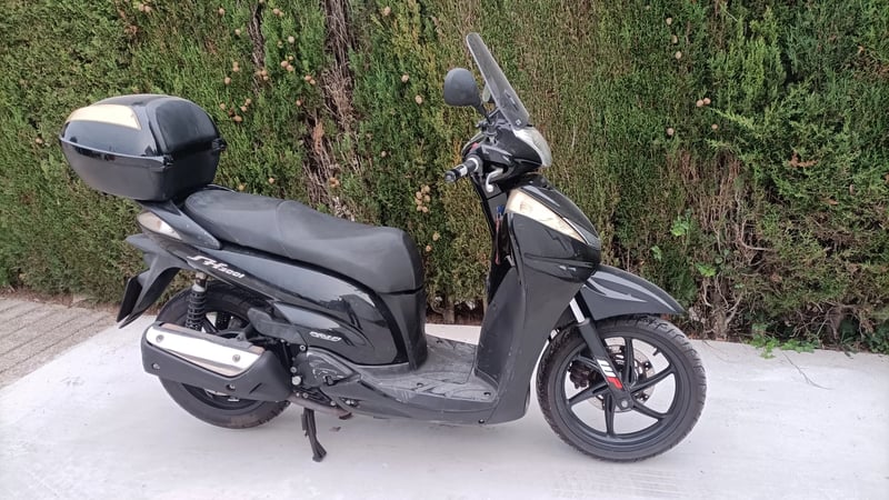 Honda SCOOPY SH 300I ABS
