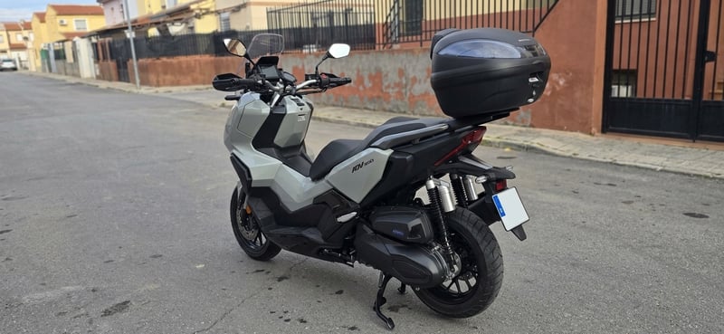Honda ADV 350