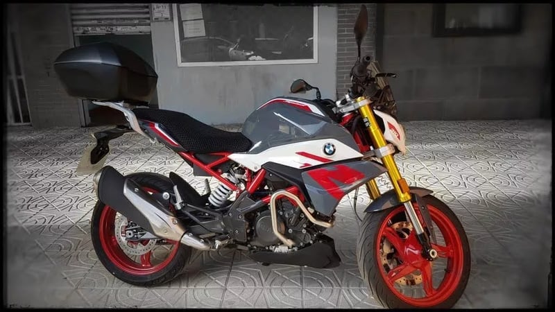 BMW G 310 R