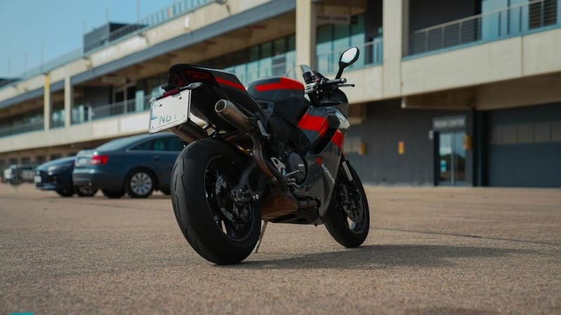 Ducati PANIGALE V2