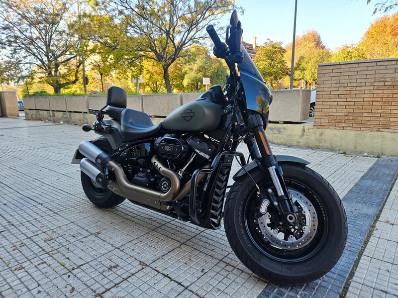 Harley Davidson DYNA FAT BOB