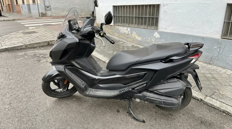 Kymco SUPER DINK 125