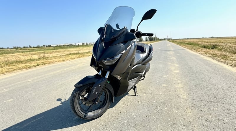 Yamaha X-MAX 300