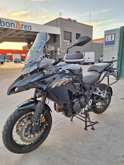 Benelli TRK 502 X