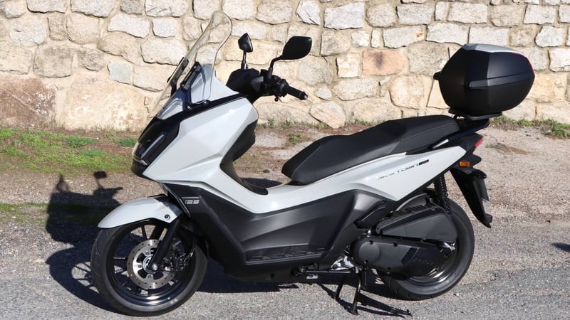 Kymco Skytown 125