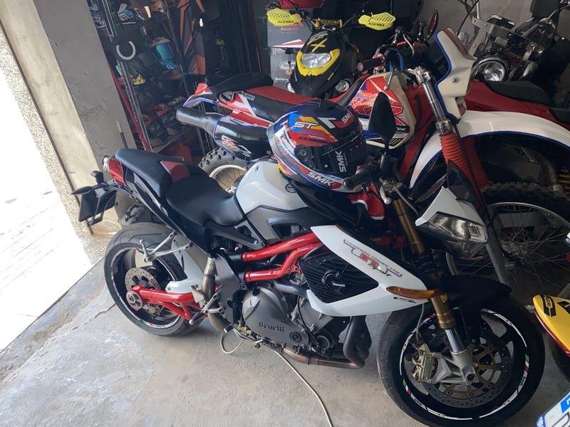 Benelli TNT 1130 SPORT