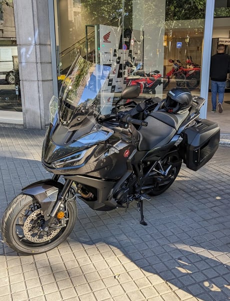 Honda NT 1100 D