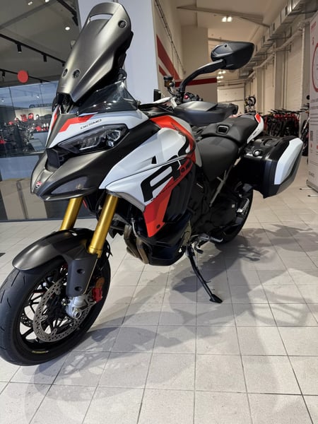 Ducati MULTISTRADA V4 RS