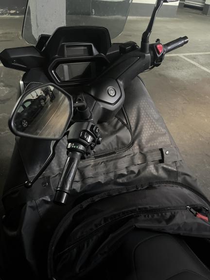 Yamaha X-MAX 300