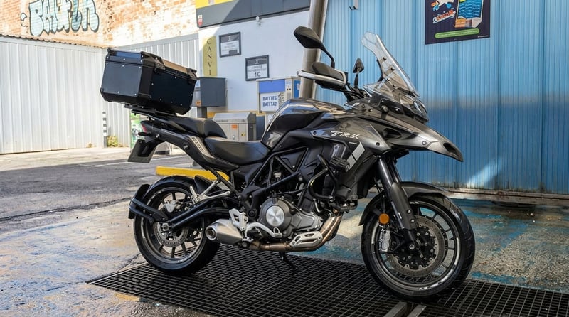Benelli TRK 502