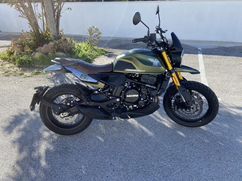 Moto Morini Seiemmezoo SCR