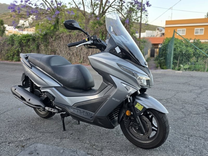 Kymco GRAND DINK 300 ABS