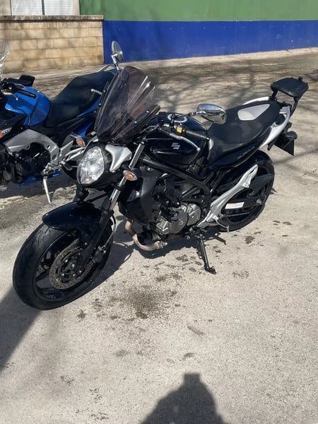 Suzuki GLADIUS 650