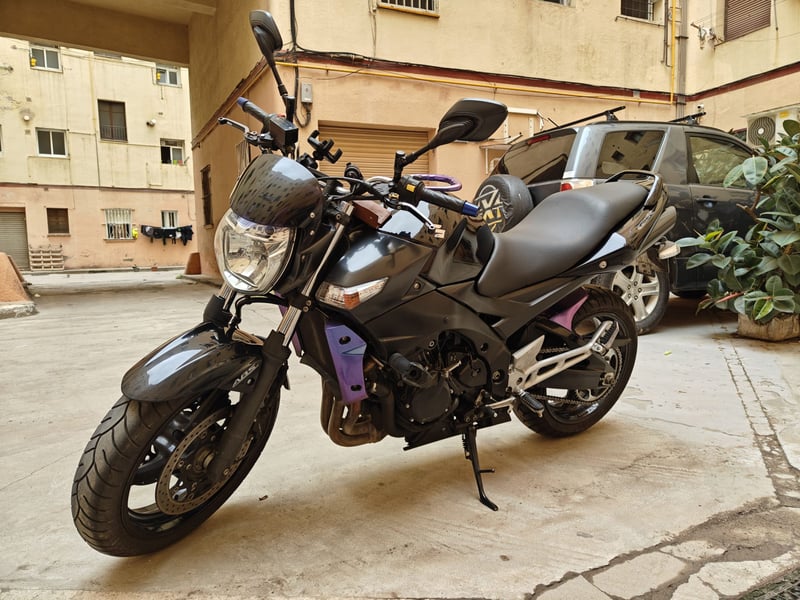 Suzuki GSX R 600