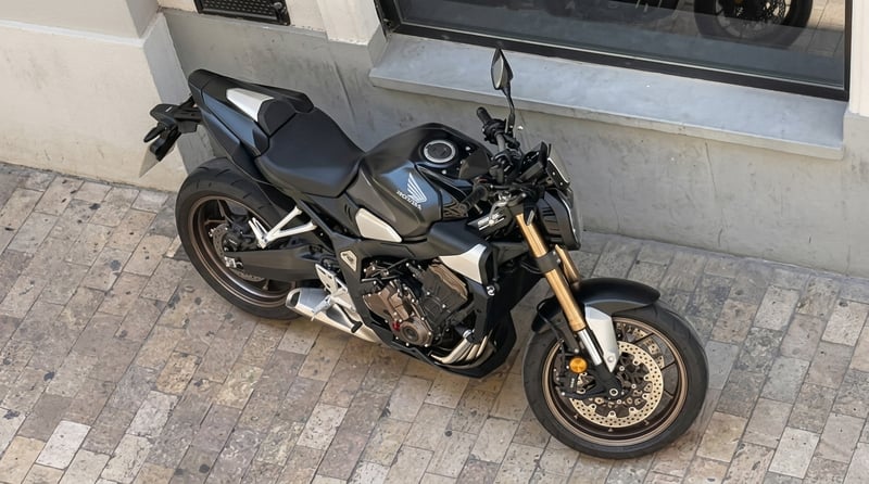 Honda CB 650 R