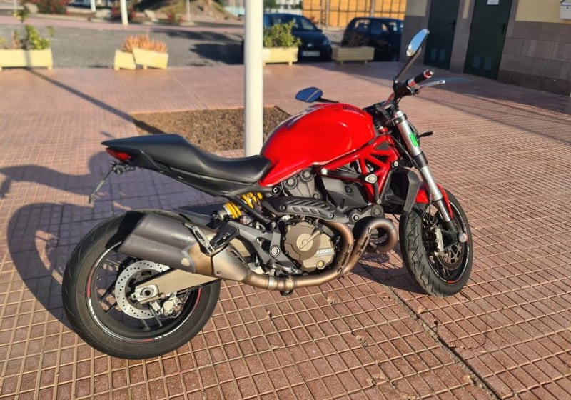 Ducati MONSTER 821 