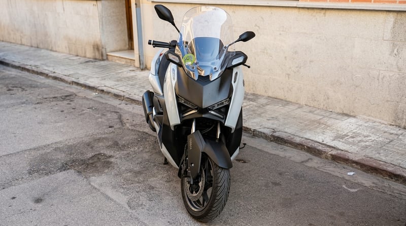 Yamaha X-MAX 125