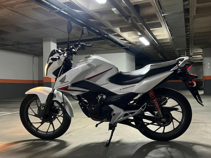 Honda CB 125 F