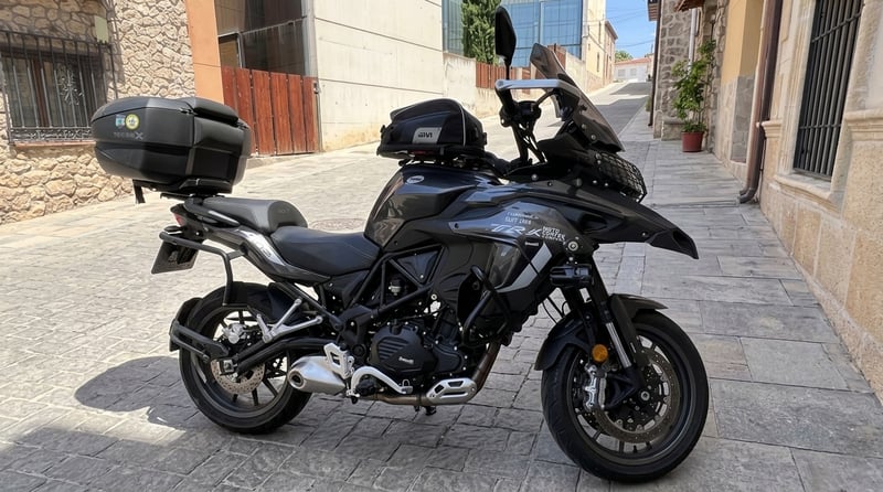 Benelli TRK 502