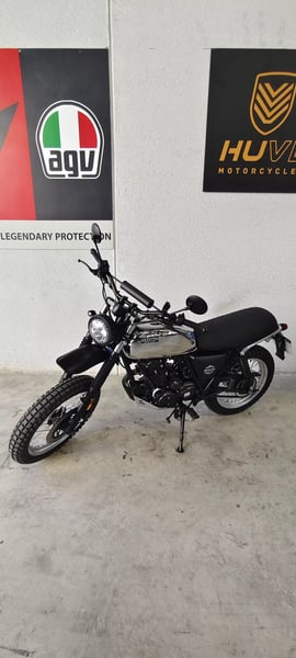 Brixton BX 125 