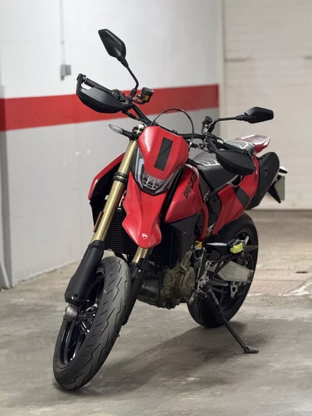 Ducati Hypermotard 698 MONO