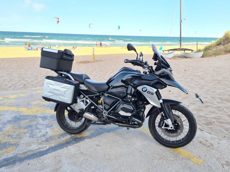 BMW R 1200 GS TRIPLE BLACK 11