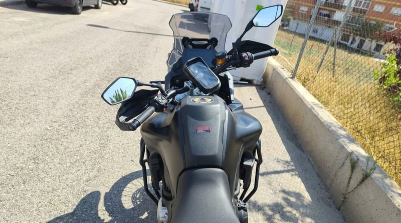 VOGE 900dsx