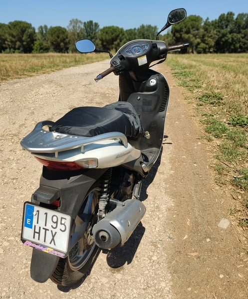 Suzuki SIXTEEN 125