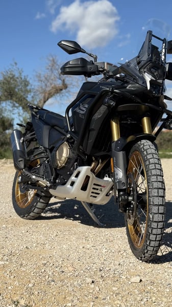 VOGE  800 rally