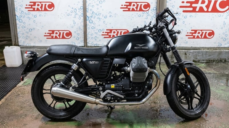 Moto Guzzi V7 II STONE