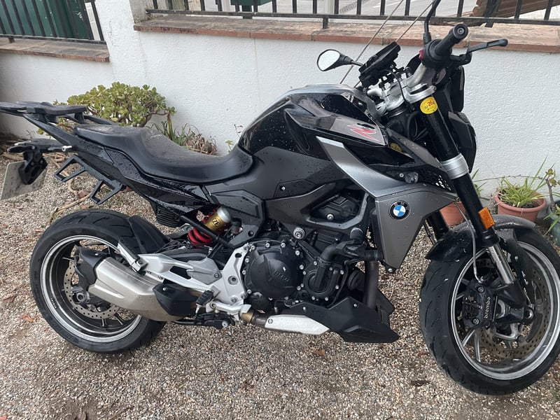 BMW F 900 R