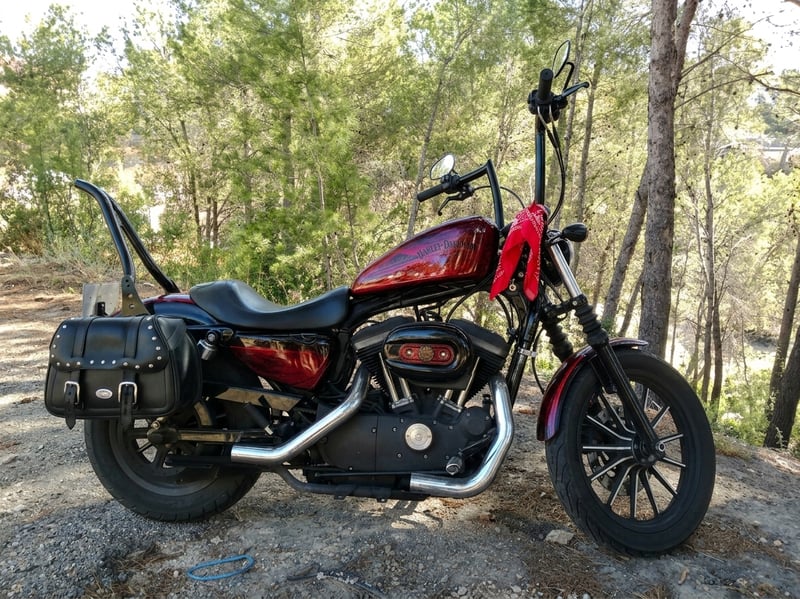 Harley Davidson SPORTSTER XL 883 N IRON 8