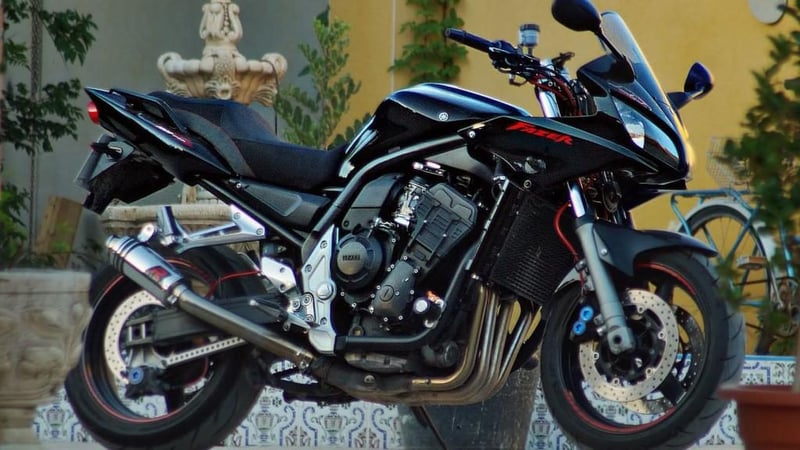 Yamaha FZS 1000 FAZER