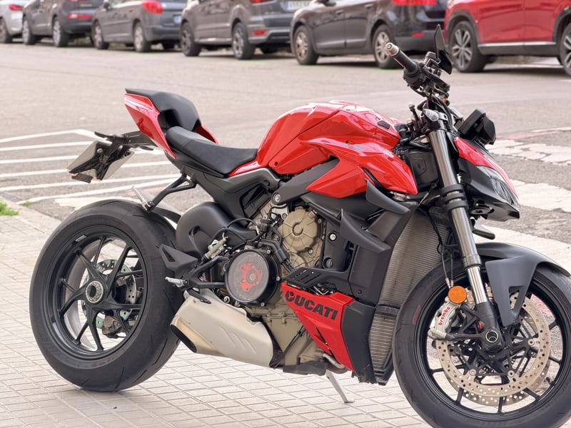 Ducati Streetfighter V4